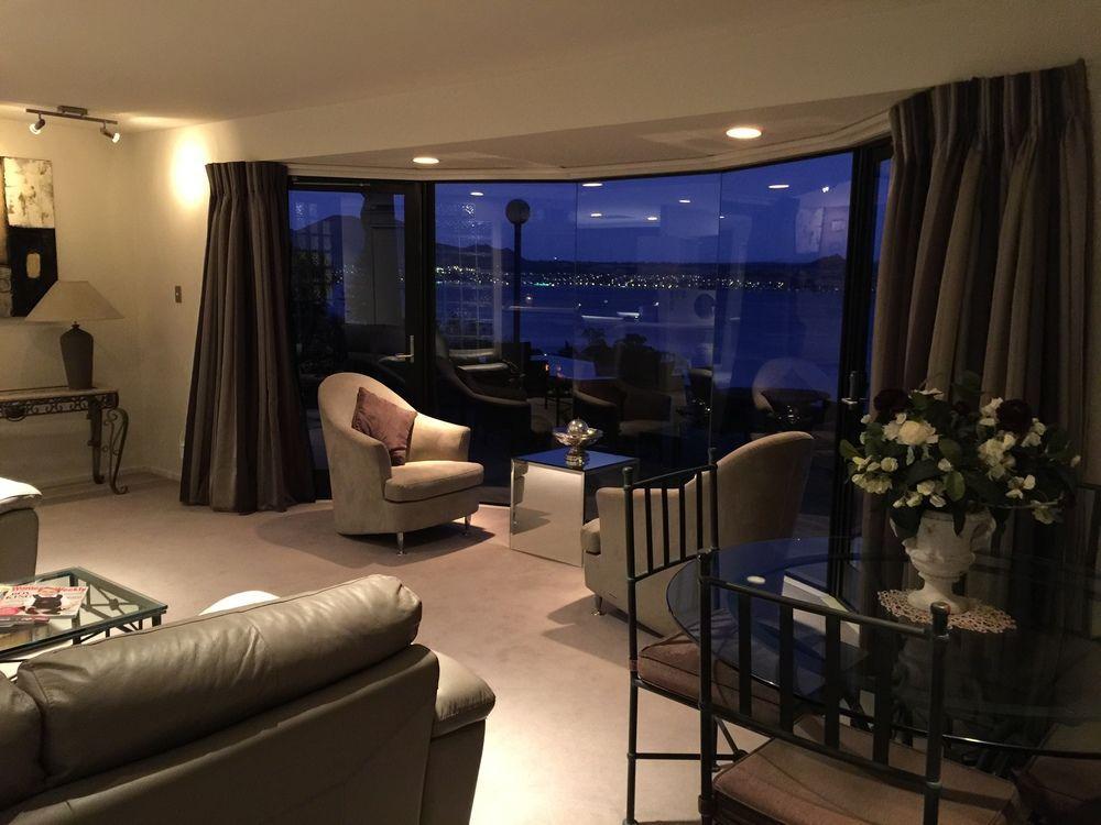 Serenity On Wakeman Lago Lago Taupo Exterior foto