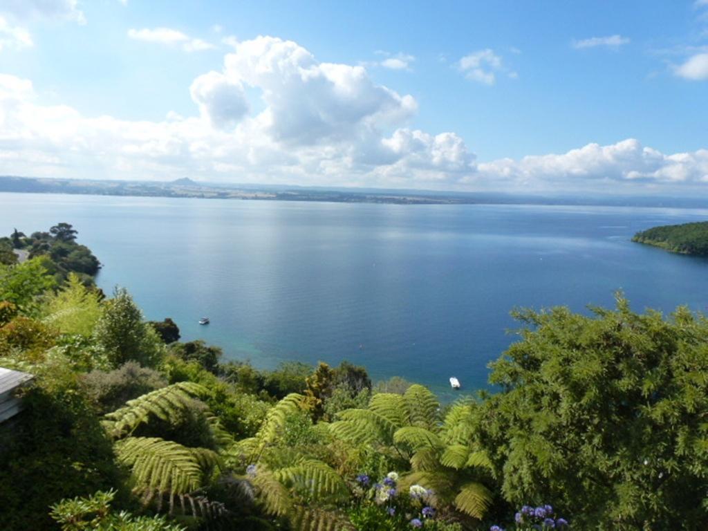 Serenity On Wakeman Lago Lago Taupo Exterior foto